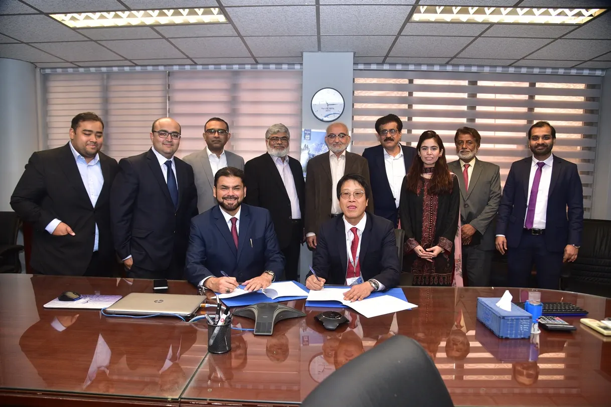 MOU Signing Event with Directors PPCT, CEO KICT, Railway Consultant (Mr. Maqsood un Nabi), GM (Mr. Akber Ali), Commercial Manager (Mr. Ibrahim Khalil)