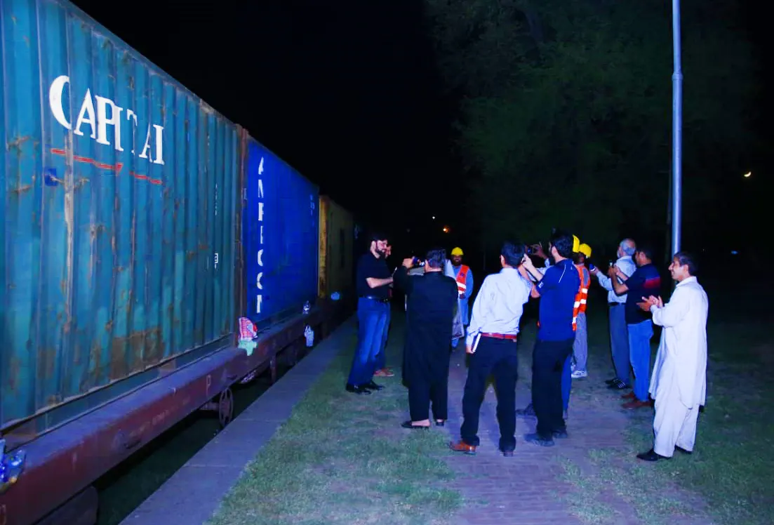 First train arrived at Mughalpura Railway Station Lahore